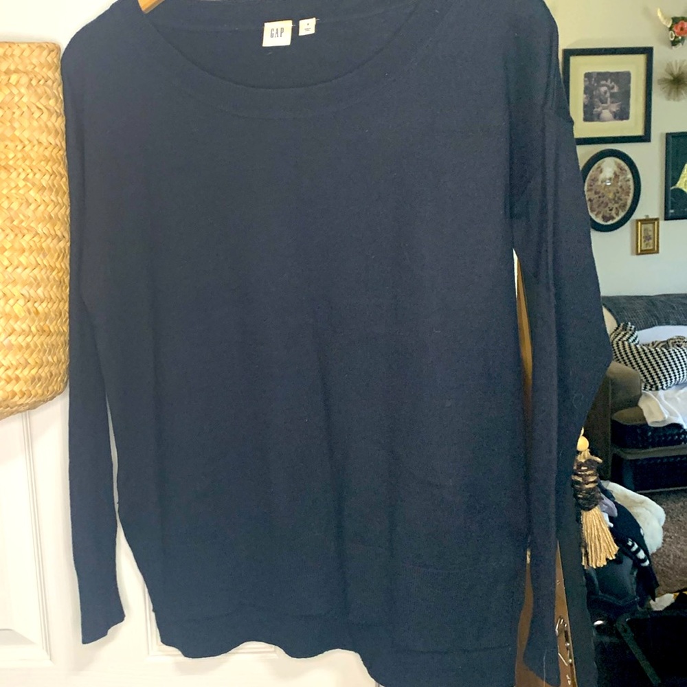 GAP soft spun knit sweater